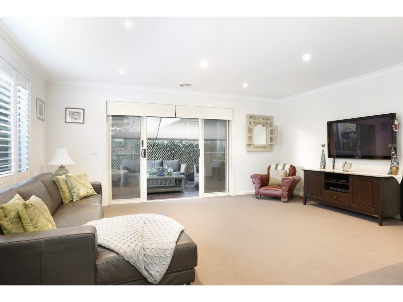 62 Tom Roberts Parade, Point Cook VIC 3030