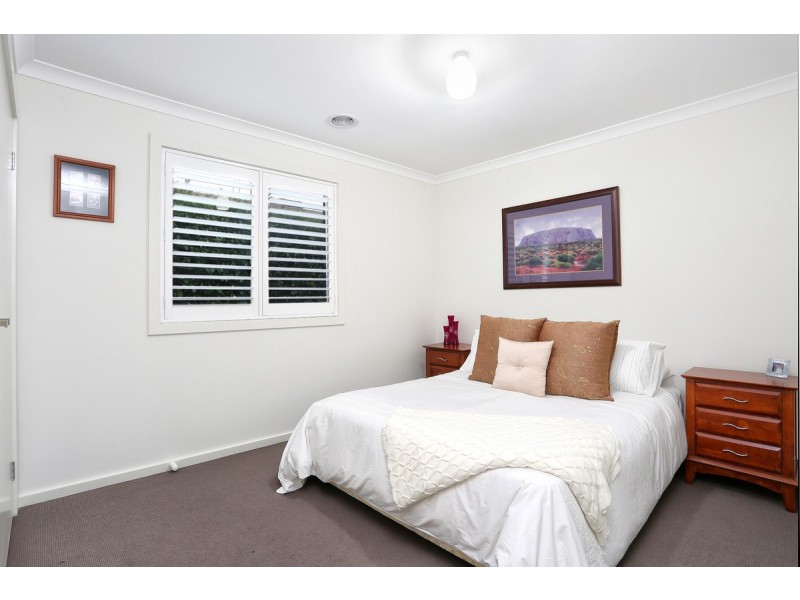 62 Tom Roberts Parade, Point Cook VIC 3030