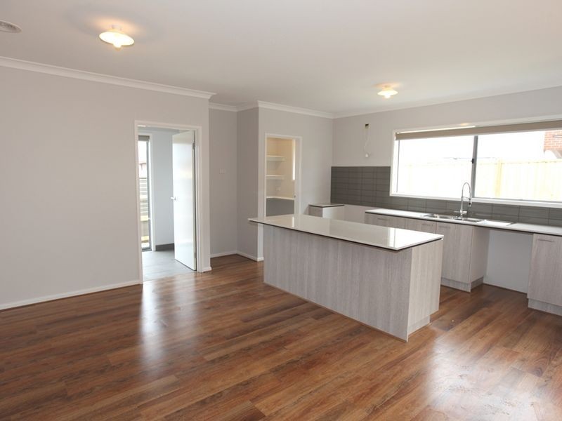 10 Solo Street, Point Cook VIC 3030