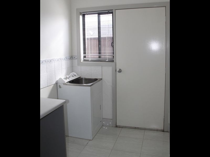 8 Fennel Drive, Point Cook VIC 3030