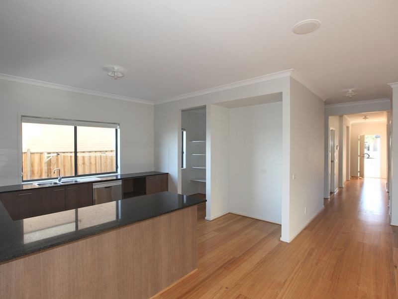 58 Sanctuary Lakes East Boulevard, Point Cook VIC 3030