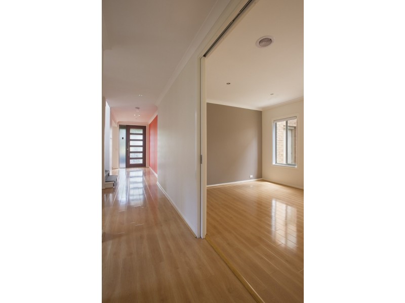 38 Hugo Drive, Point Cook VIC 3030