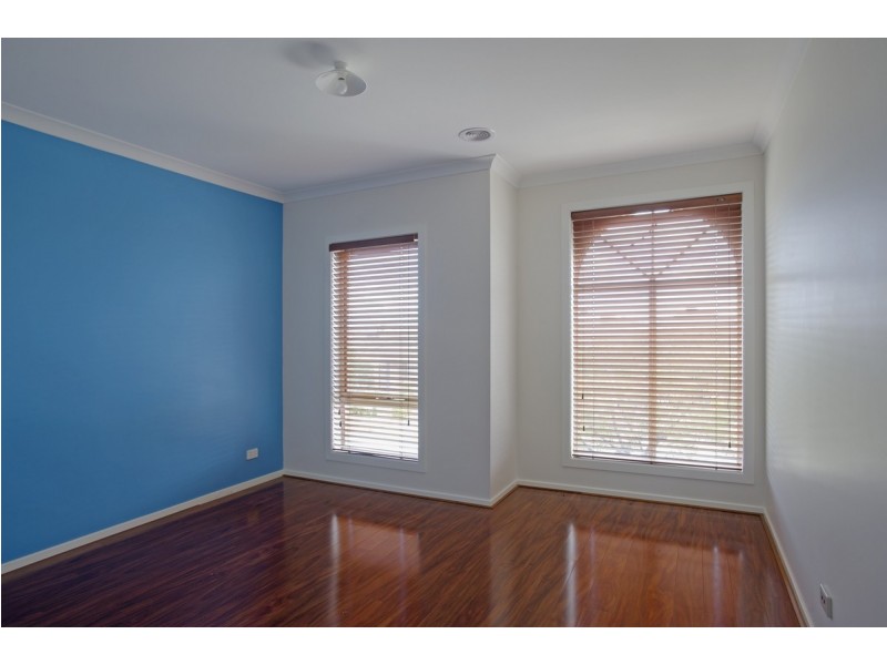 38 Hugo Drive, Point Cook VIC 3030