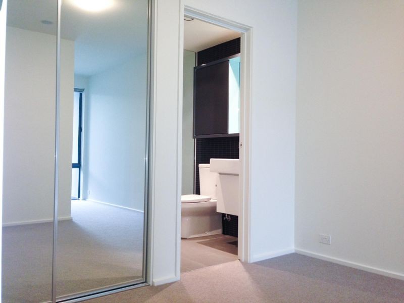 9202/94 Cade Way, Parkville VIC 3052