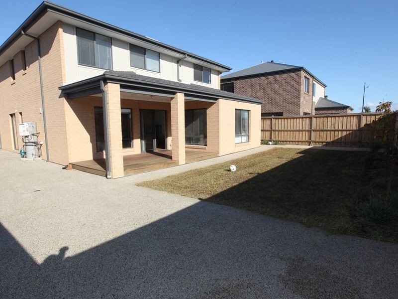 3 Spartan Way, Williams Landing VIC 3027