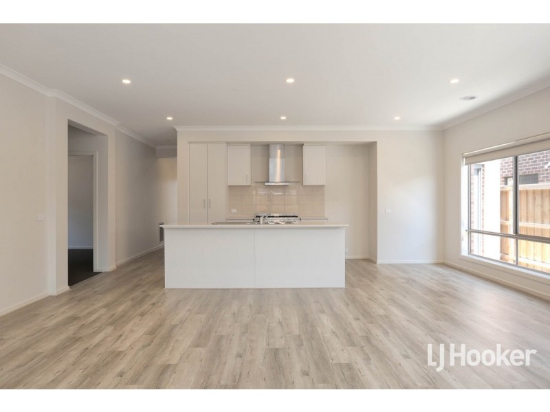 7 Beatrix Street, Point Cook VIC 3030