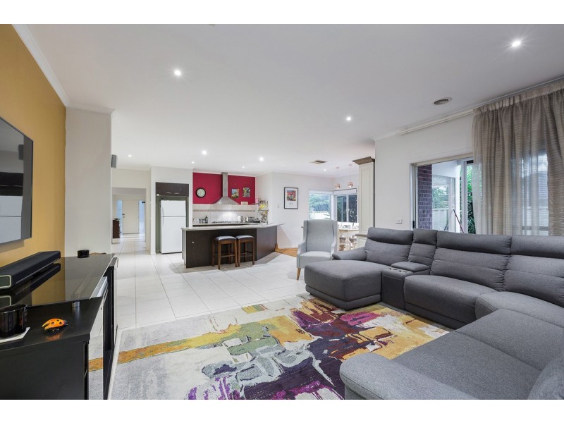 16 Baltimore Drive, Point Cook VIC 3030