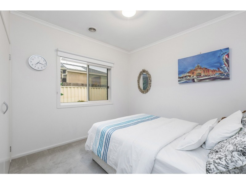 16 Baltimore Drive, Point Cook VIC 3030