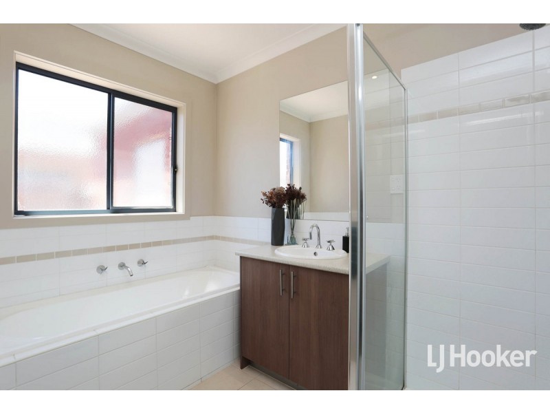 20 Home Road, Point Cook VIC 3030