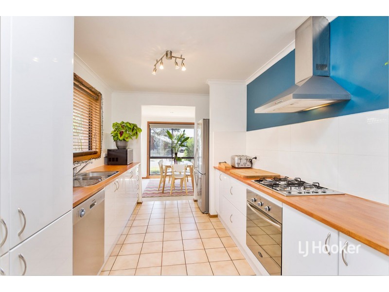 8 Catherine Road, Seabrook VIC 3028