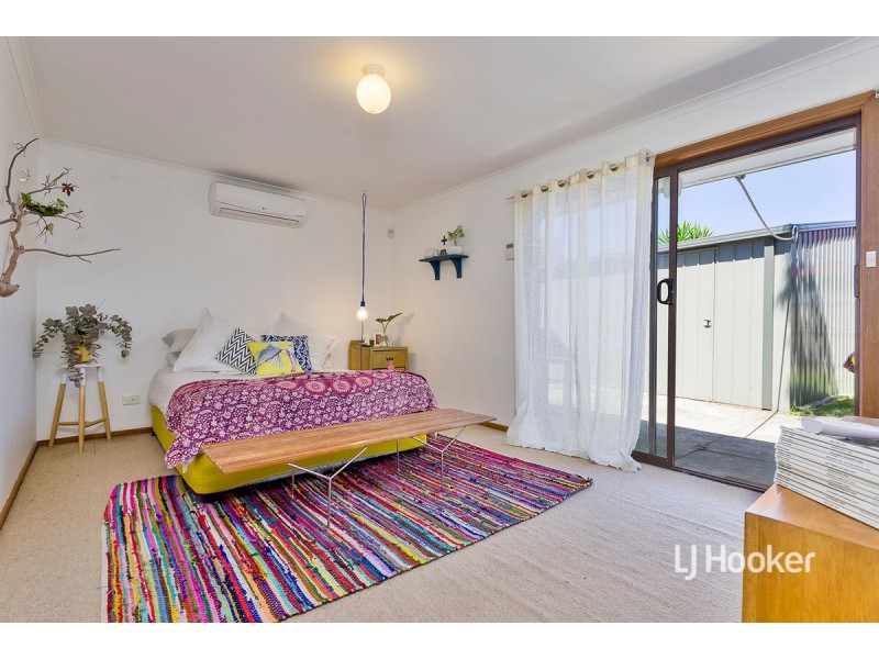 8 Catherine Road, Seabrook VIC 3028