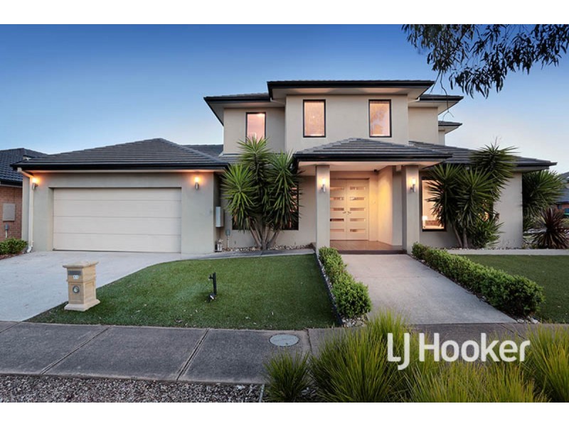 11 Rockefeller Way, Sanctuary Lakes VIC 3030
