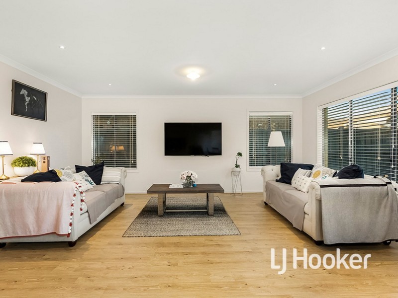 34 Coastwatch Road, Point Cook VIC 3030