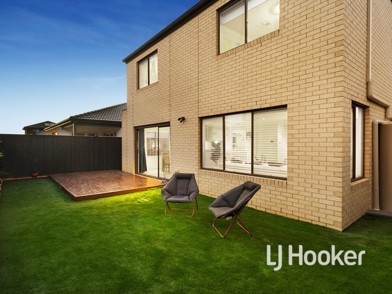 34 Coastwatch Road, Point Cook VIC 3030