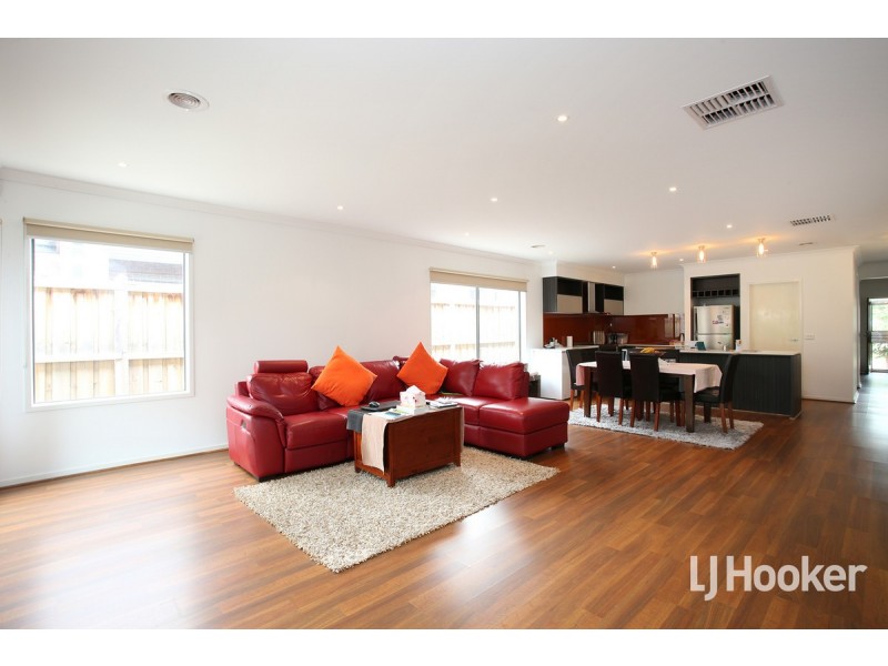 6 Clarion Avenue, Williams Landing VIC 3027
