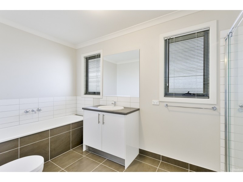 2 Tooten Road, Wollert VIC 3750