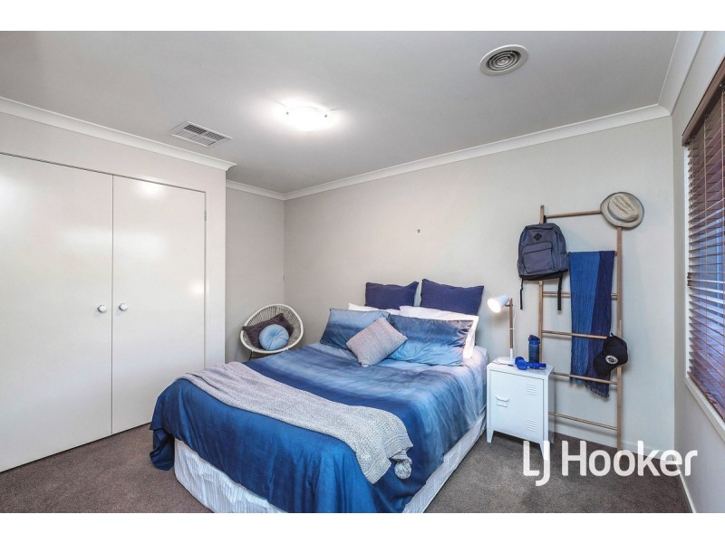 31 Yuruga Boulevard, Point Cook VIC 3030