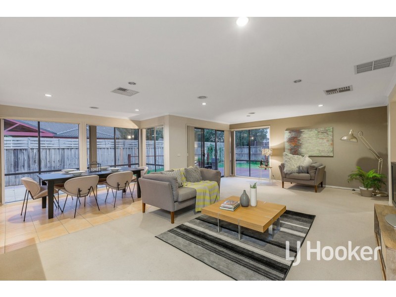 47 Dunkirk Drive, Point Cook VIC 3030