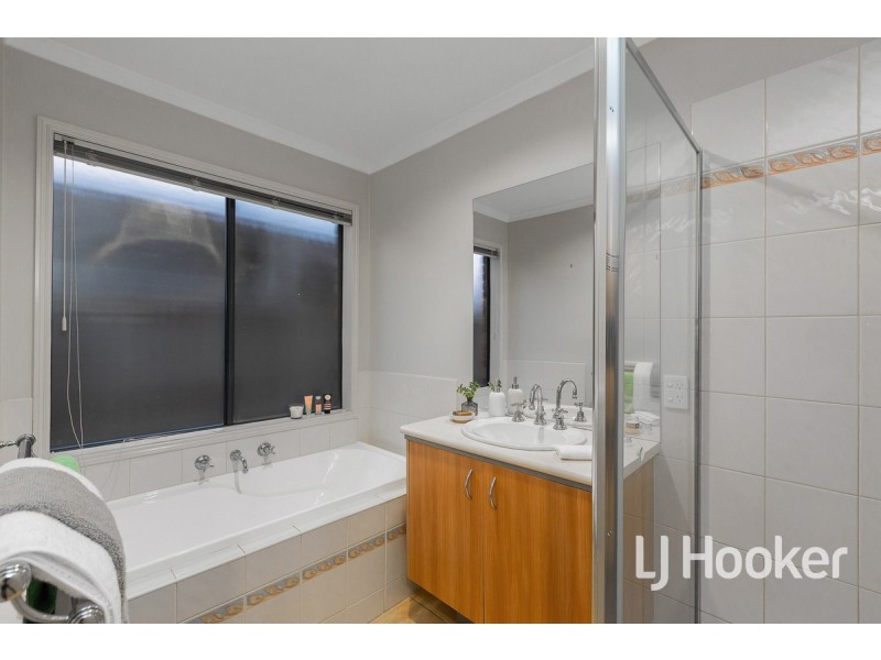 47 Dunkirk Drive, Point Cook VIC 3030