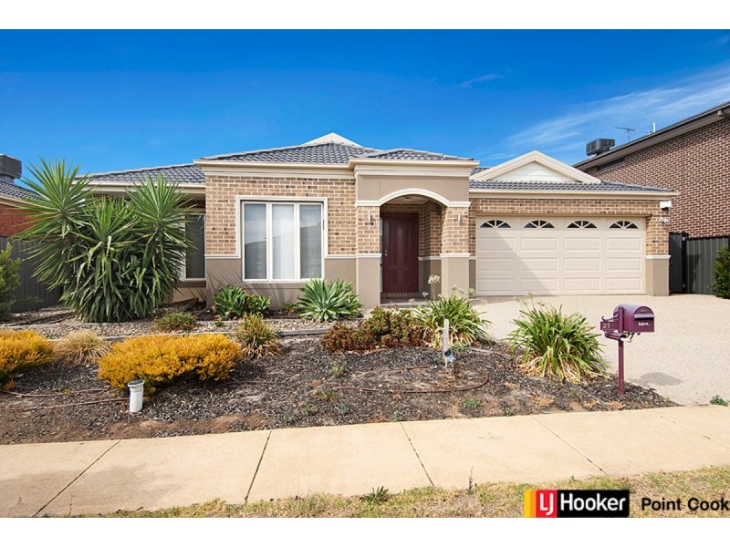 21 Beaurepaire Drive, Point Cook VIC 3030