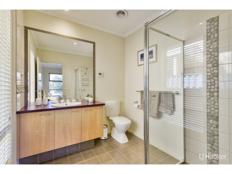 4 Citronella Circuit, Point Cook VIC 3030