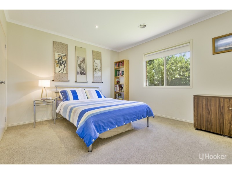 4 Citronella Circuit, Point Cook VIC 3030