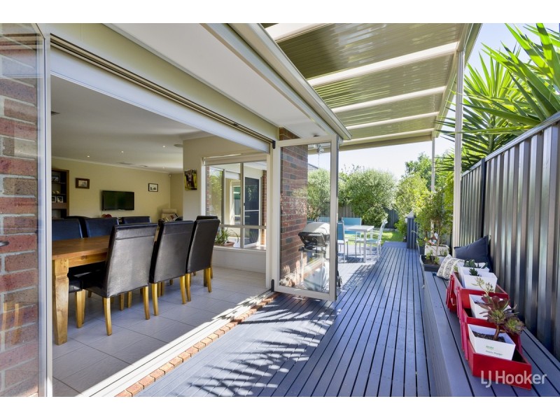 4 Citronella Circuit, Point Cook VIC 3030