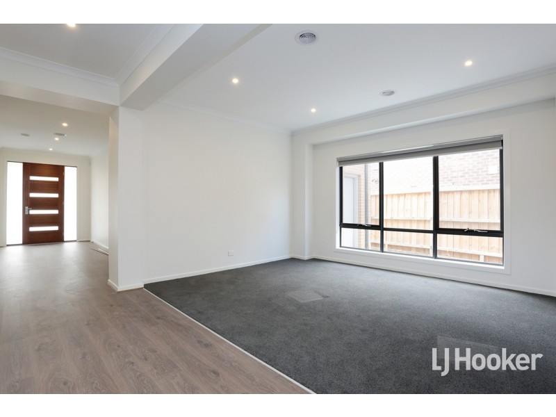 5 Ashwell Avenue, Williams Landing VIC 3027