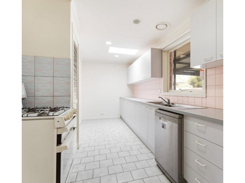 121 Cambridge Crescent, Wyndham Vale VIC 3024