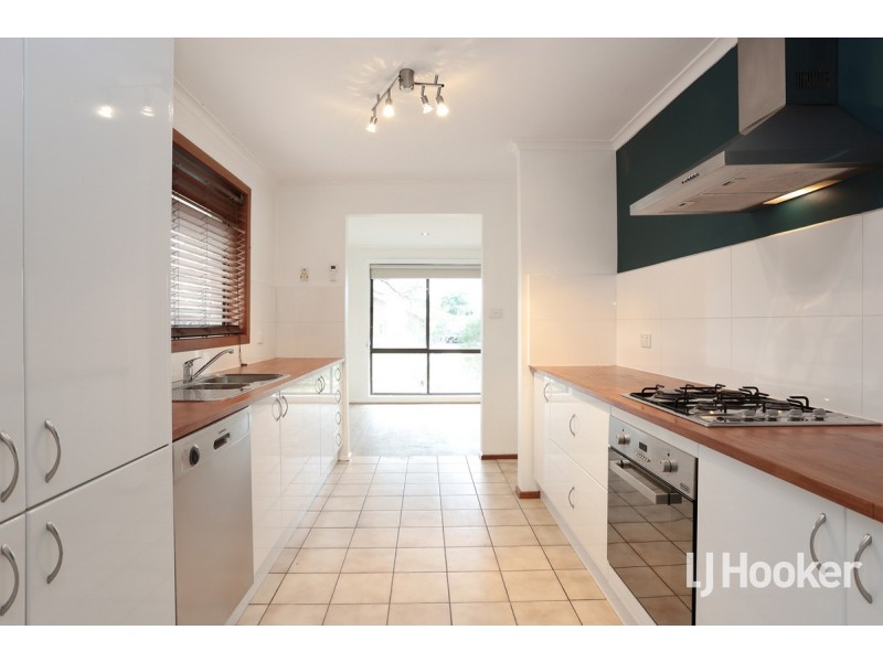 8 Catherine Road, Seabrook VIC 3028
