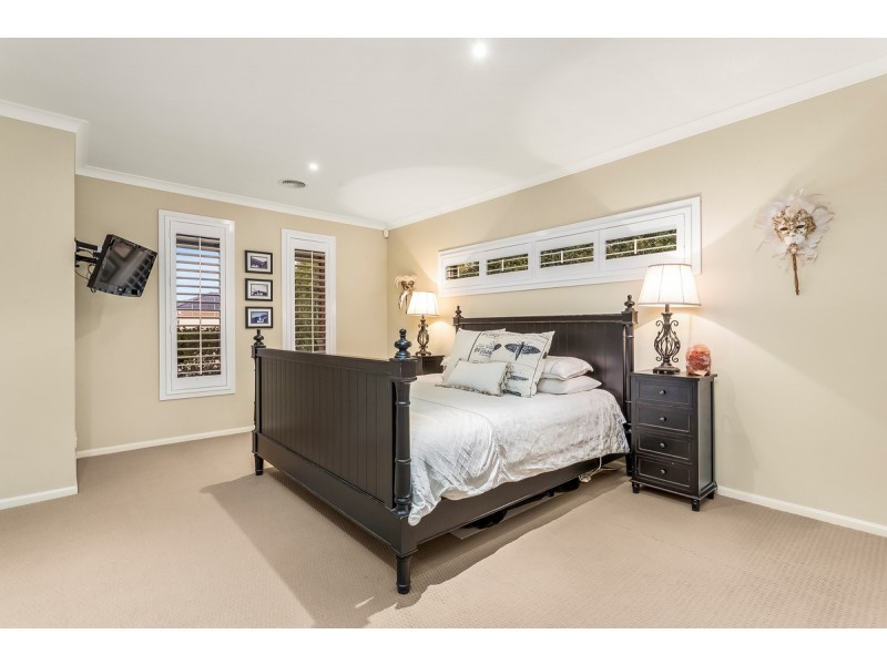 6 Tennant Street, Point Cook VIC 3030