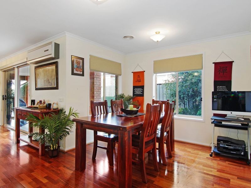 8 Dunstan Road, Point Cook VIC 3030