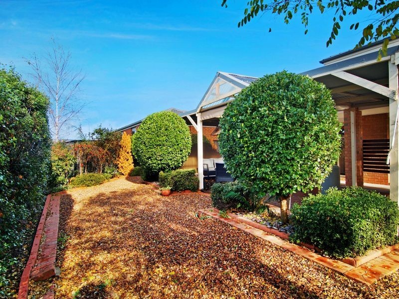 8 Dunstan Road, Point Cook VIC 3030