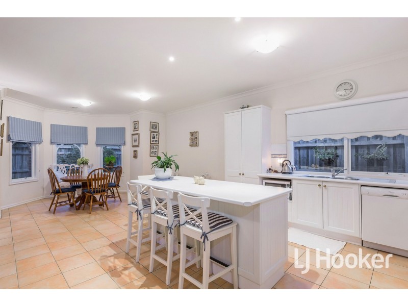 14 Beacon Avenue, Point Cook VIC 3030