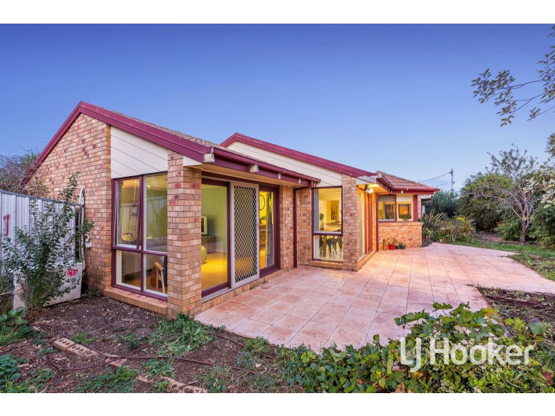 5 Tintern Court, Seabrook VIC 3028