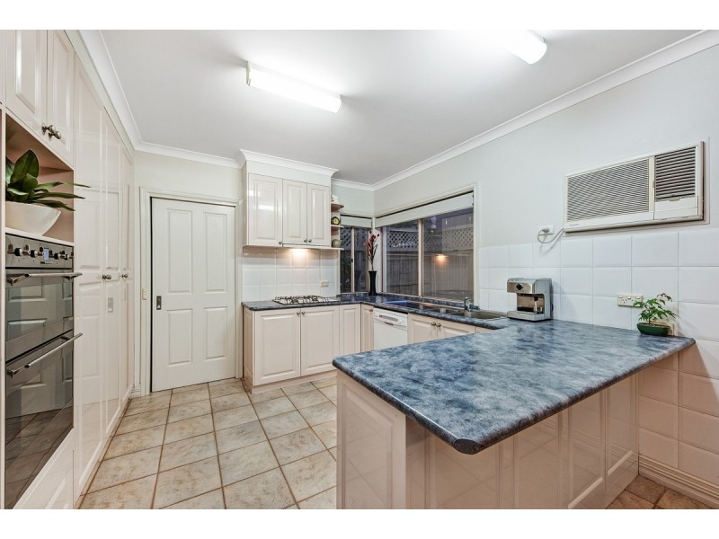 6 William Buckley Court, Seabrook VIC 3028