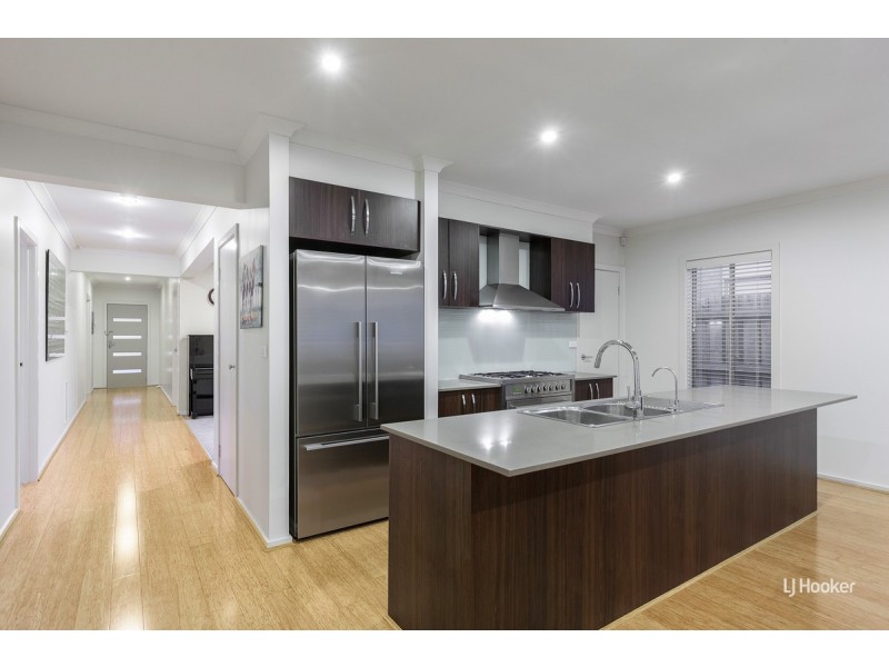 17 Spinifex Street, Point Cook VIC 3030