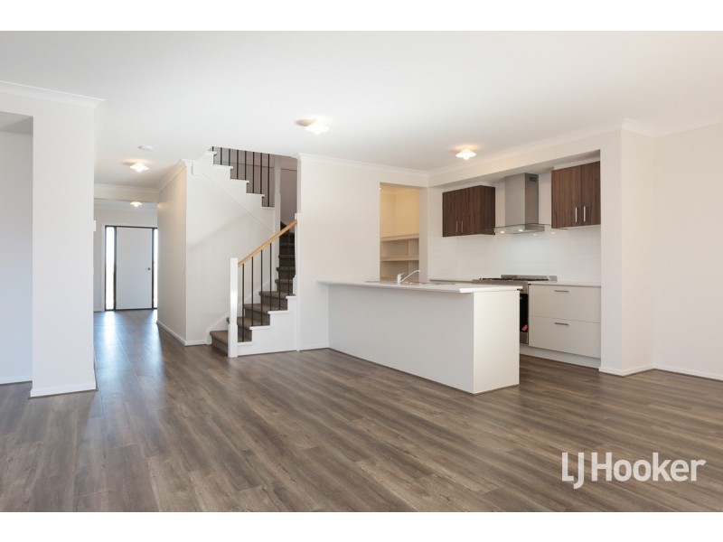 17 Webster Street, Point Cook VIC 3030