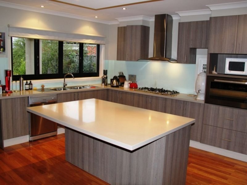 5 Black Court, Williams Landing VIC 3027