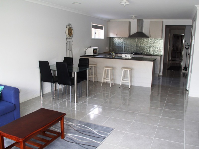 14 Silverbush Way, Truganina VIC 3029