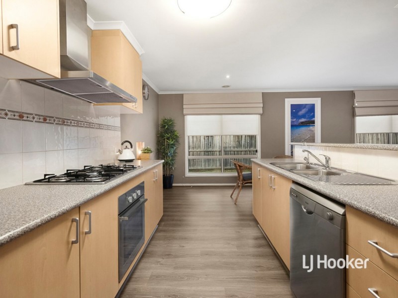 12 Snowbush Terrace, Point Cook VIC 3030
