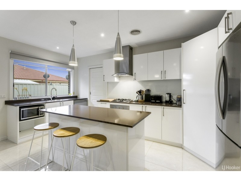 3/19 Messina Crescent, Point Cook VIC 3030
