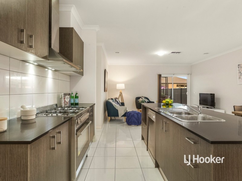 61 Bliss Street, Point Cook VIC 3030