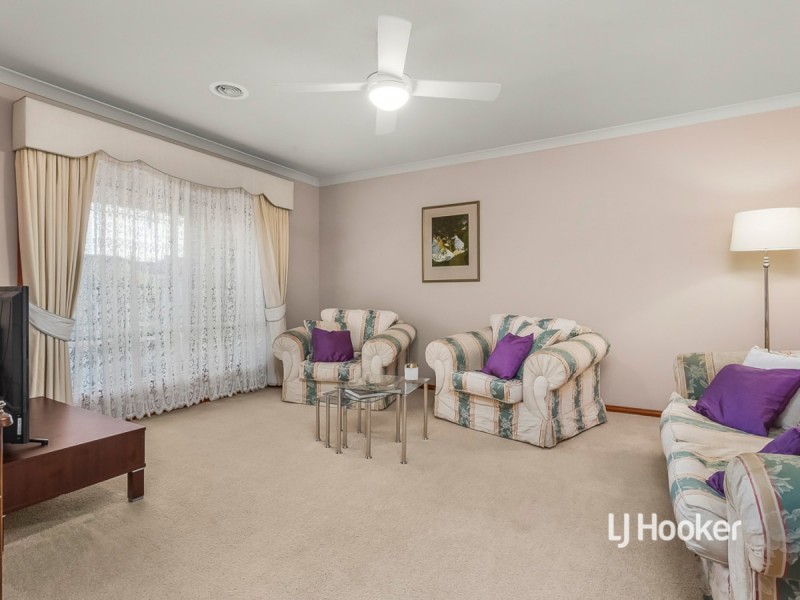 32 Spindrift Way, Seabrook VIC 3028