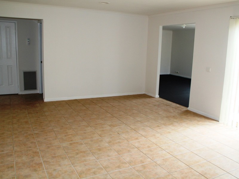 26 Kerford Crescent, Point Cook VIC 3030