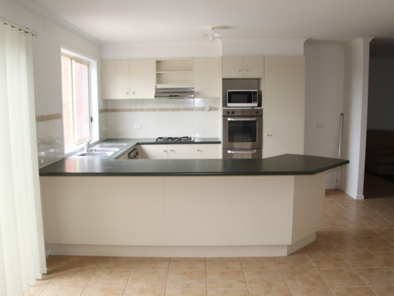 26 Kerford Crescent, Point Cook VIC 3030