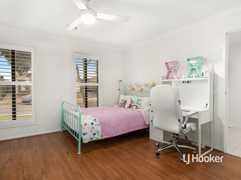 12 Truscott Grove, Point Cook VIC 3030