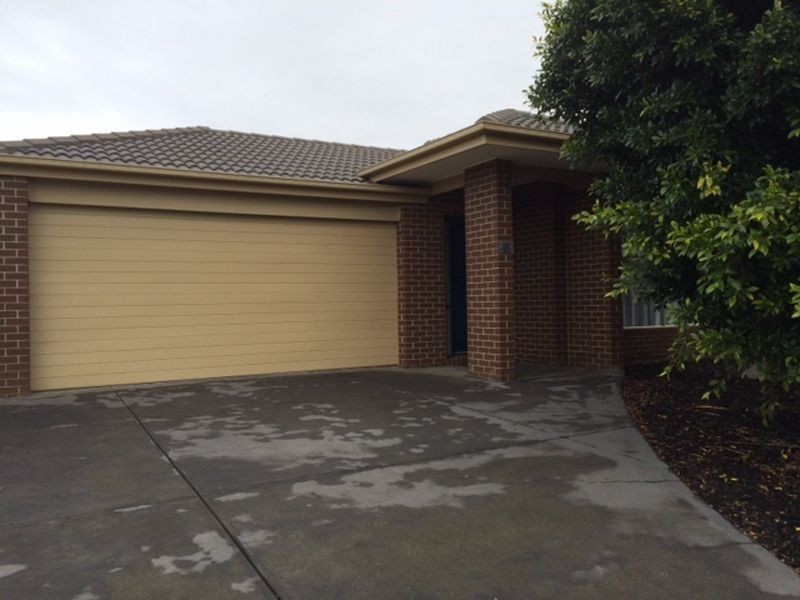 33 Fairbridge Road, Point Cook VIC 3030