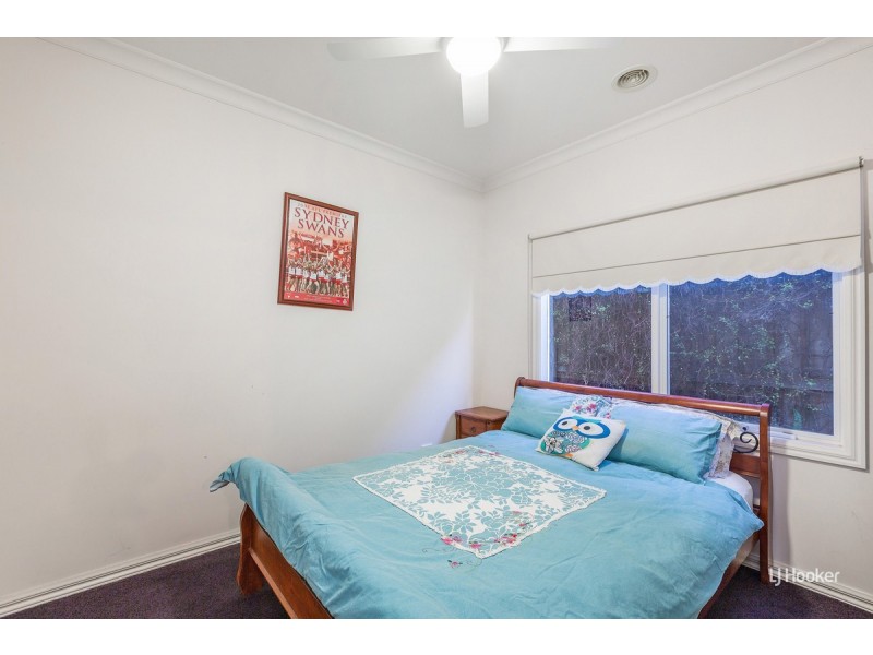 34 Sumner Crescent, Point Cook VIC 3030