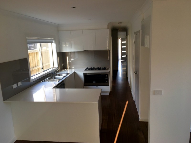 15 Sissinghurst Street, Truganina VIC 3029